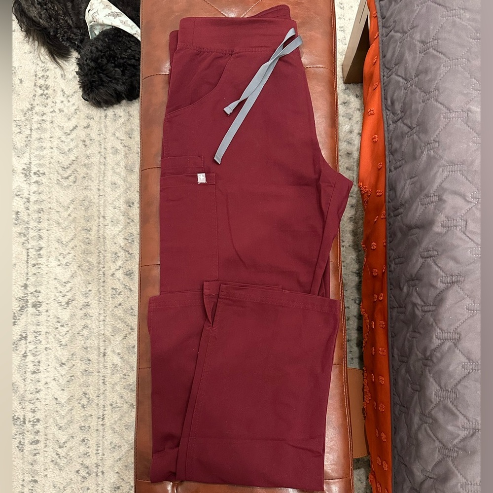 Figs Technical Collection scrub pants medium tall